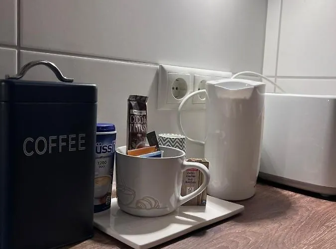 アパート Zentral Gelegenes - Dsl, Kueche, Balkon, Parkplatz リューデンシャイト